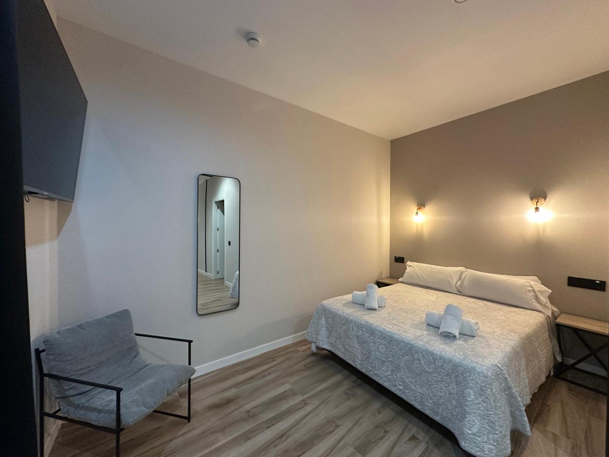 Cc Opera Suites Madrid Exterior foto