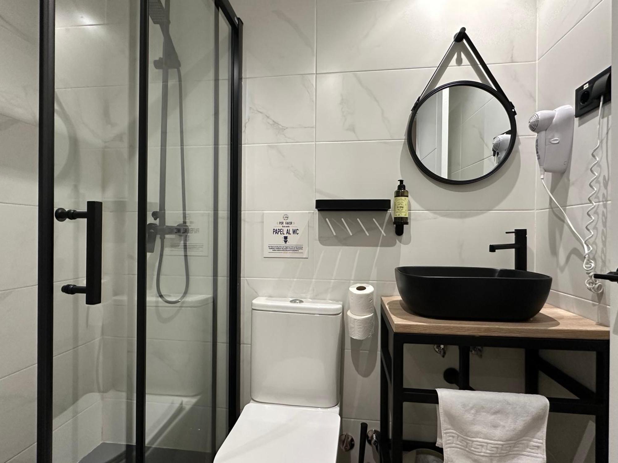 Cc Opera Suites Madrid Exterior foto