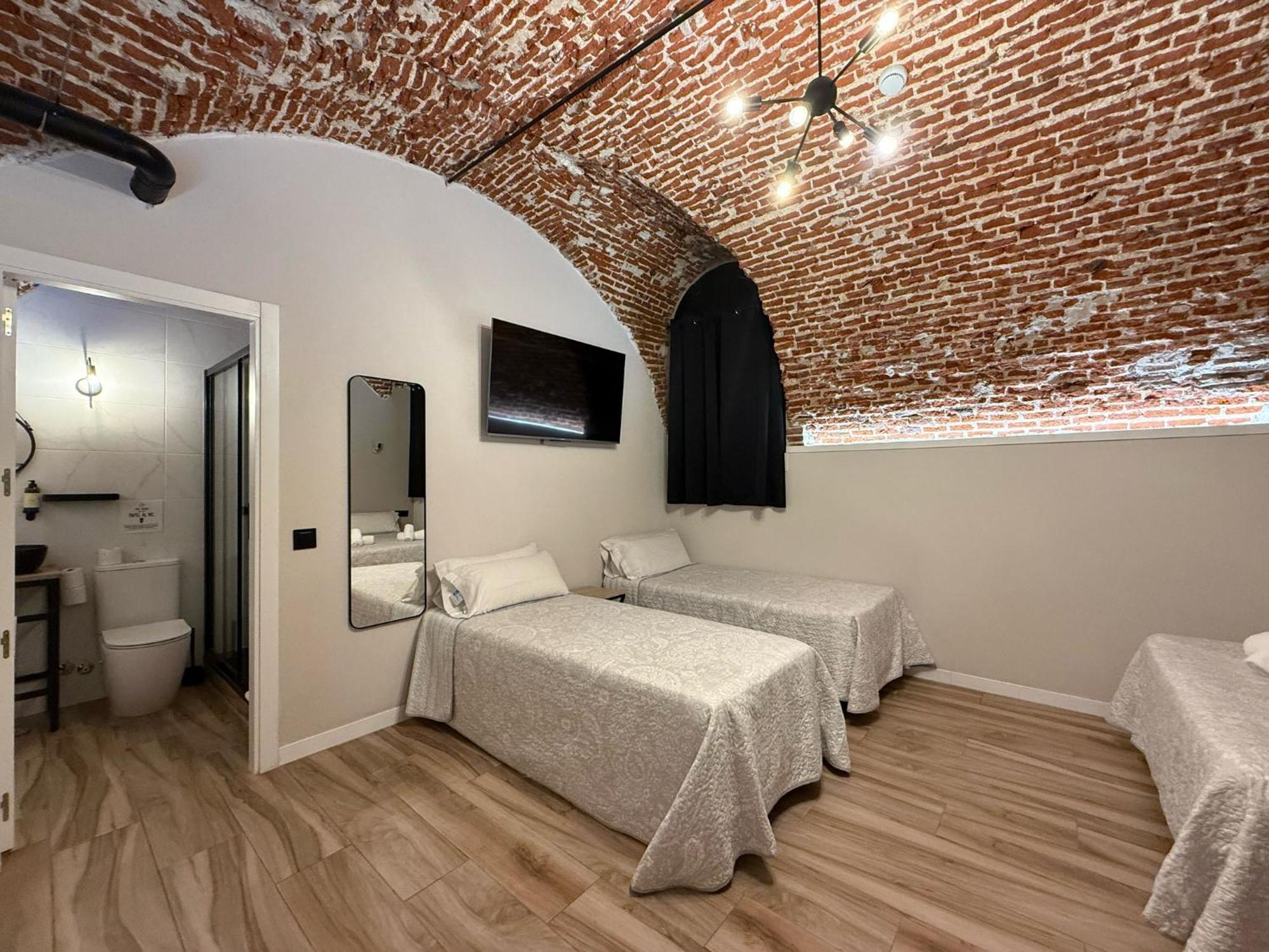 Cc Opera Suites Madrid Exterior foto
